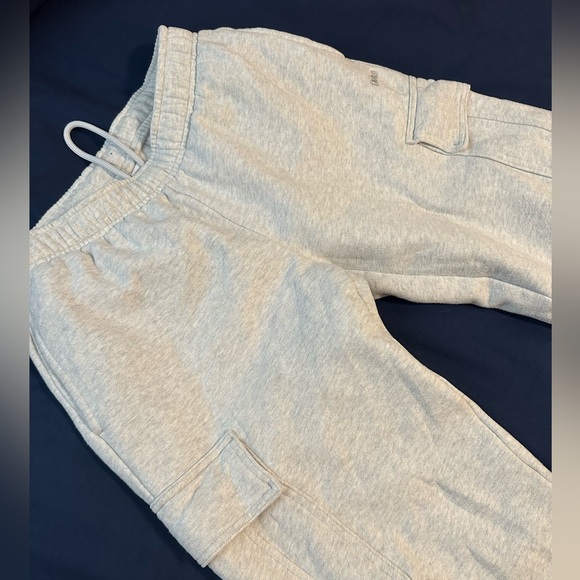 Heather cloud white TNA cargo sweats - Picture 2 of 11